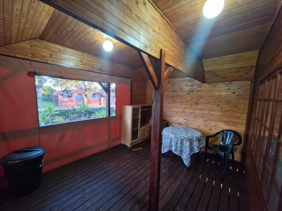 To Let 1 Bedroom Property for Rent in Kathu Northern Cape